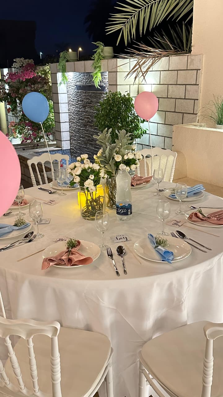 ميرا روز\ تأجير طاولات والكراسي