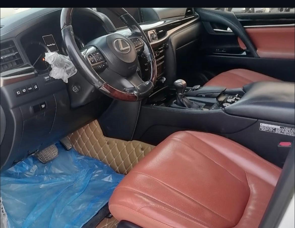 ابو عبدالله\ لكزس 570 موديل 2016