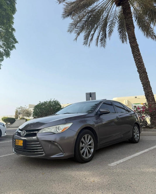 XLE المعتمد لسيارات\ كامري