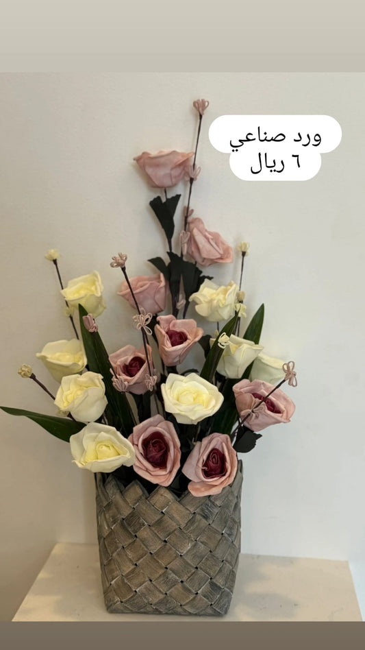 ميرا روز\ ورد صناعي