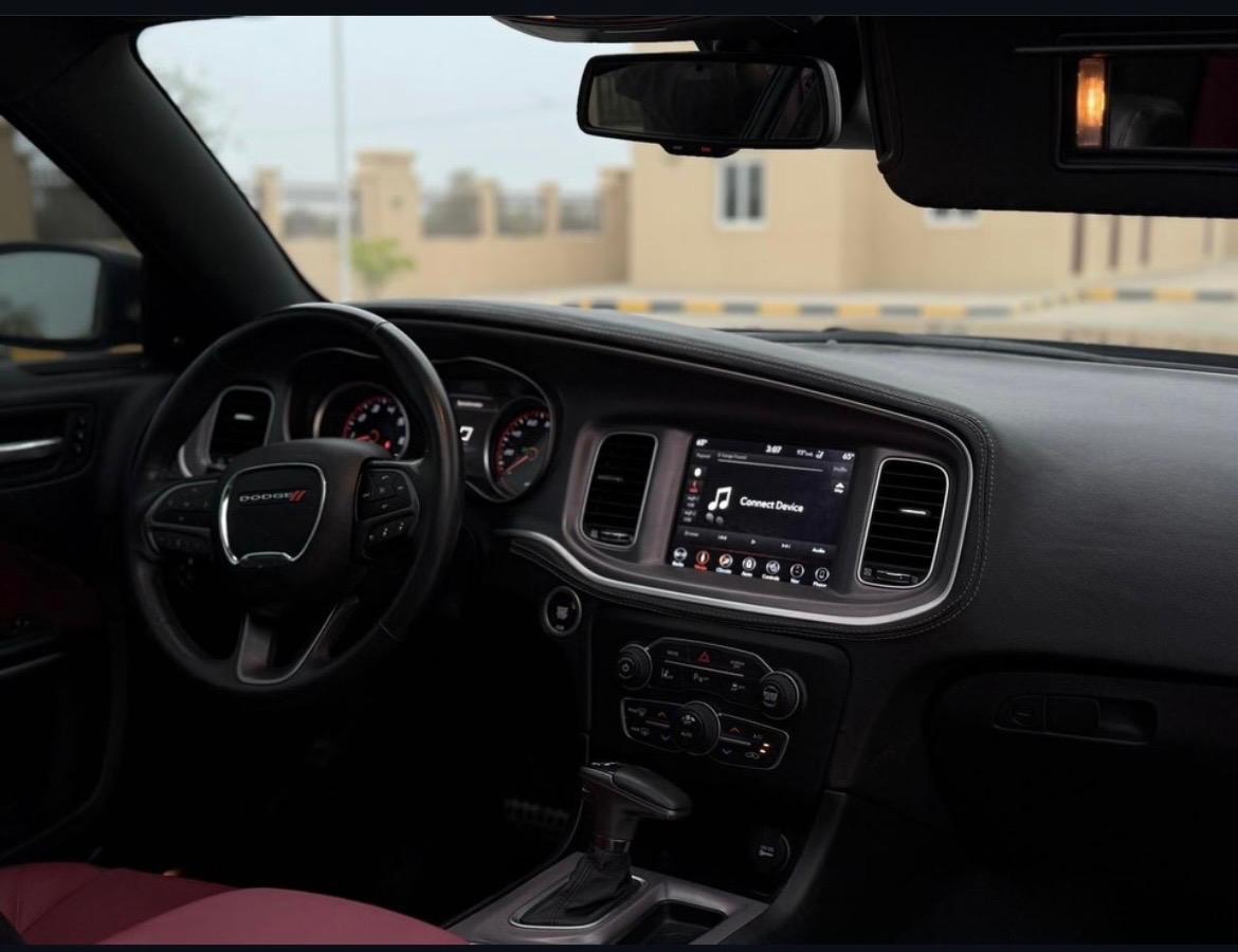 المعتمد لسيارات\دودج تشارجر