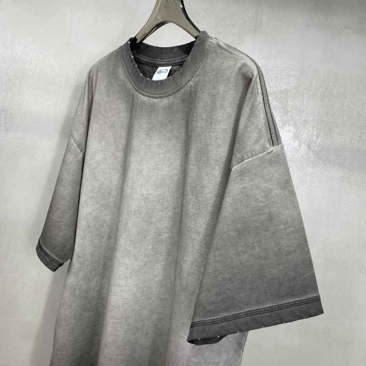 Vintage Graphic Print Plus Size T-Shirt 