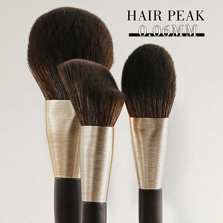 makeup brushes 
