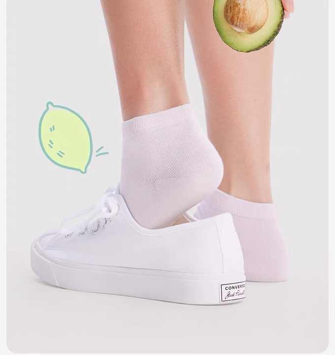 Women's white socks, easy to clean, odor-resistant and non-slip 