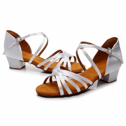 كعب نسائي عالي الجودة