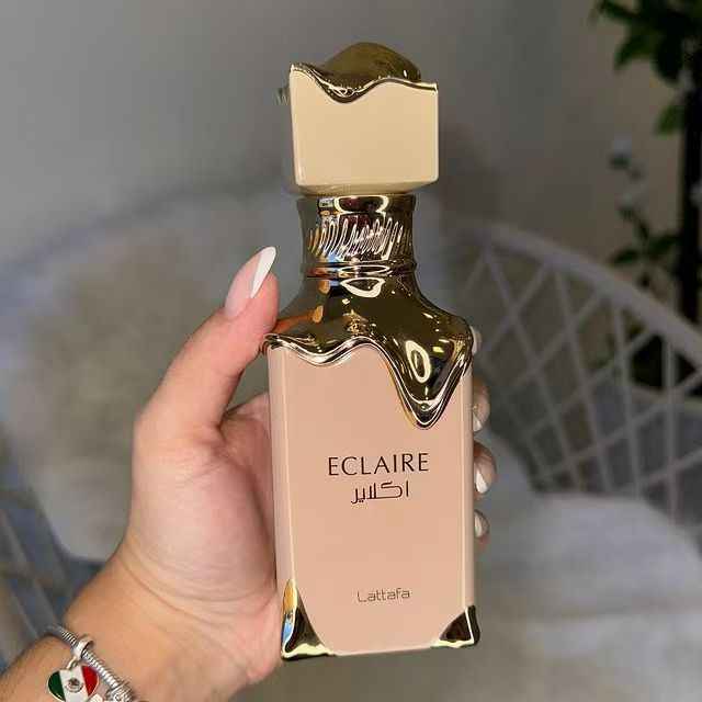 بخاخ للجسم برائحة الزهور- عطور الجسم