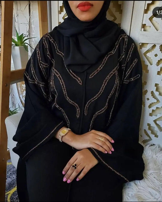 Elegant women's abaya 