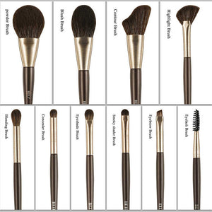 makeup brushes 