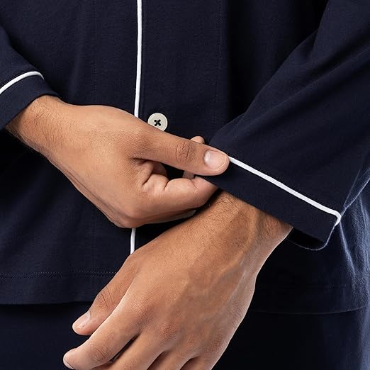 بدلات نوم رجاليه