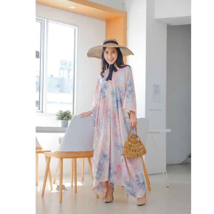 Elegant women's caftan