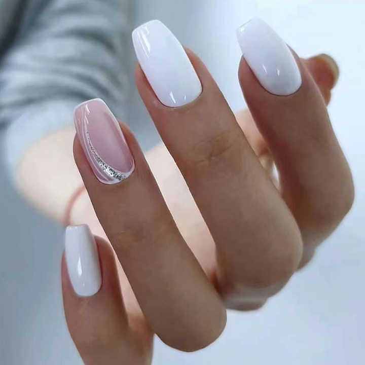 24 قطعة أظافر اصطناعية فاخرة من الأكريليك عالية الجودة    Nails 24pcs Luxury Artificial Acrylic Nails High Quality
