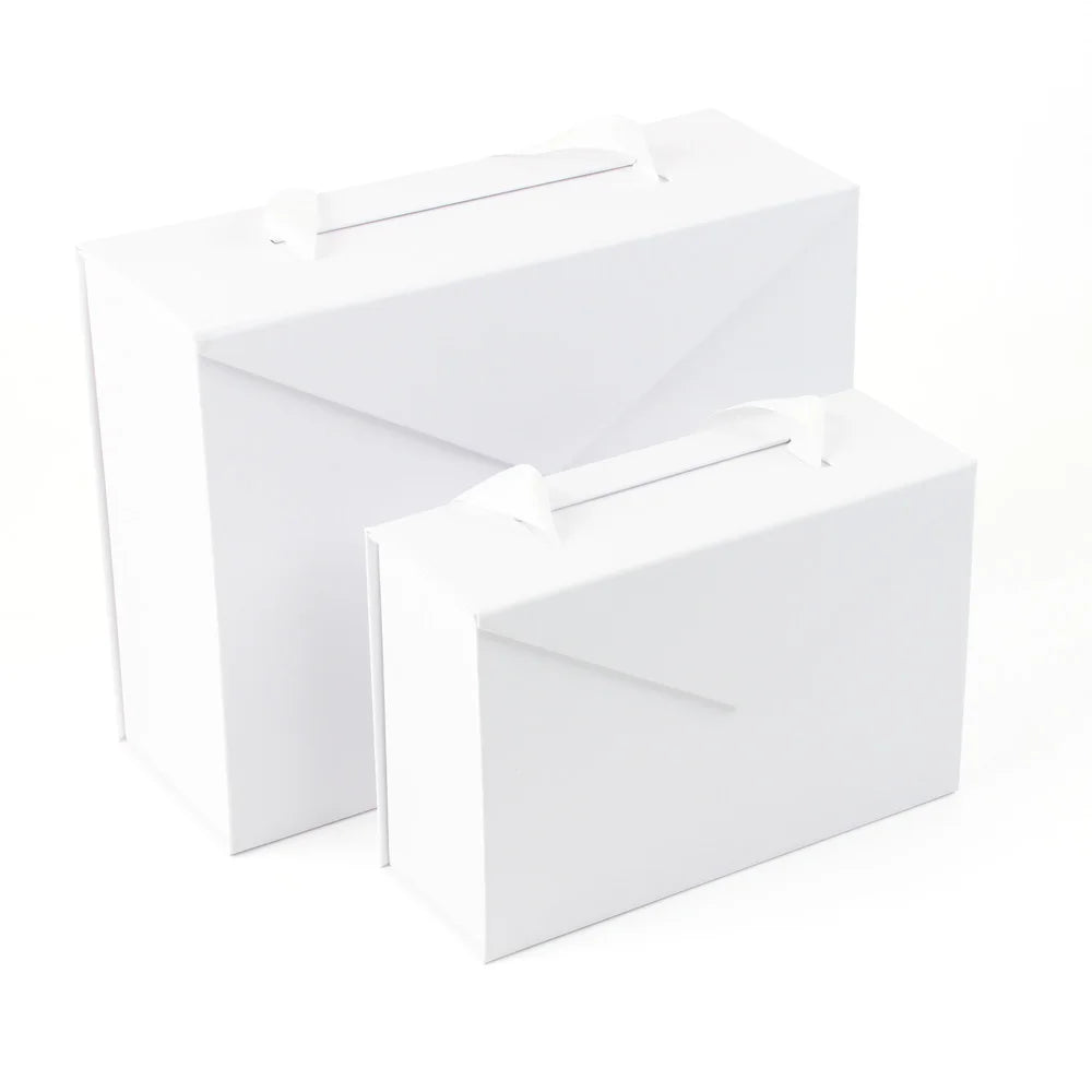 Luxury Apparel Packaging Boxes 