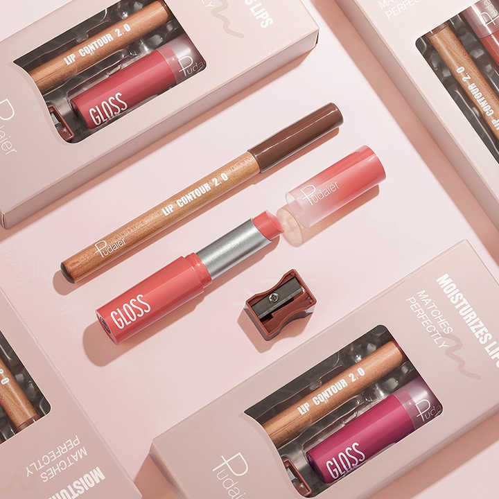 Lip makeup set