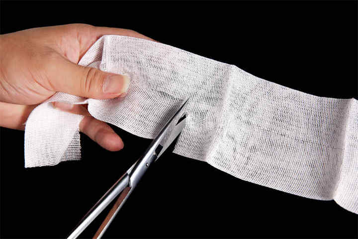 Sterile Absorbent -ضمادة ماصة