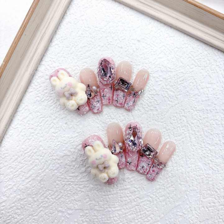 اظافر صناعيه , Artificial nails
