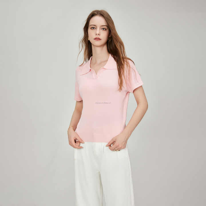 Women's short-sleeved blouse