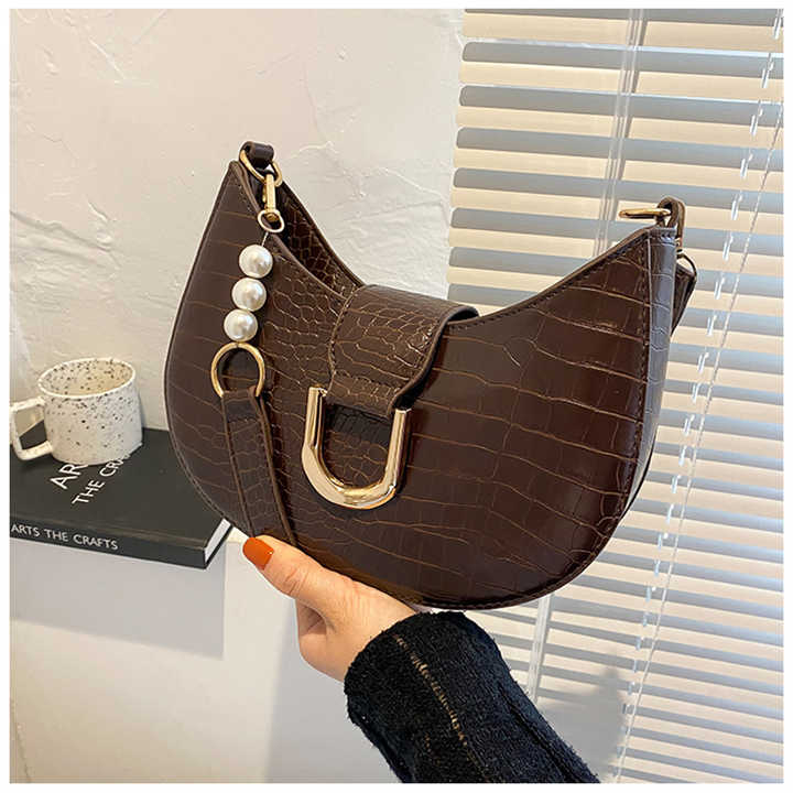 Women's handbags 