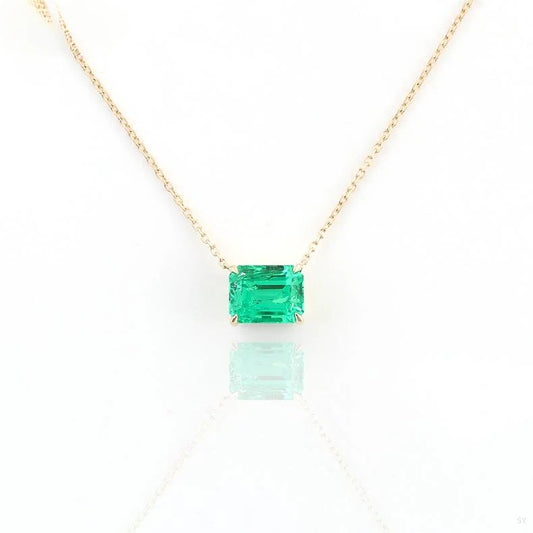 قلادة سوليتير من الذهب-Gold solitaire necklace