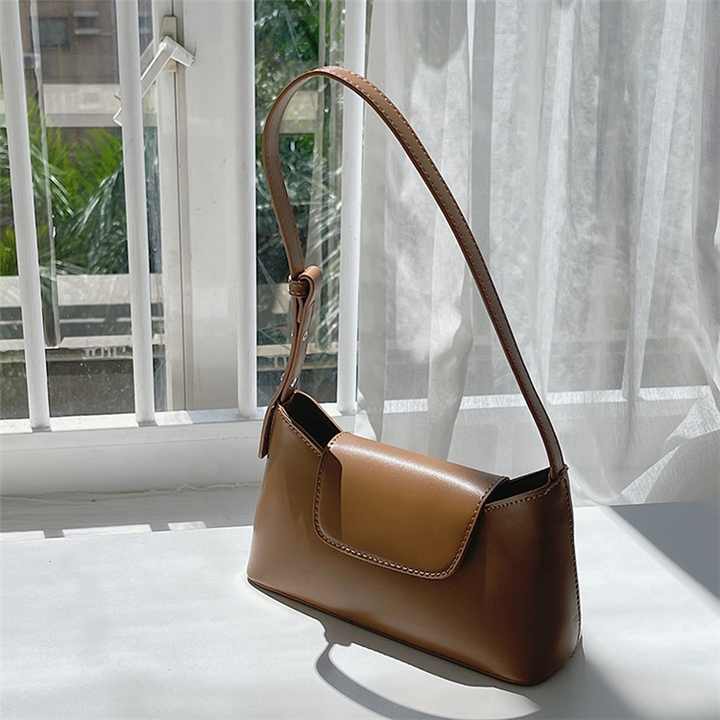 Bags and fun,حقائب و امتعه