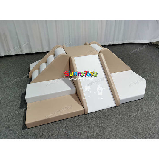 Beige Indoor Baby Playground Soft Play Set Sponge Material Bare For Soft Play البيج داخلي ملعب الطفل مجموعة اللعب الناعمة مادة الإسفنج عارية للعب لينة