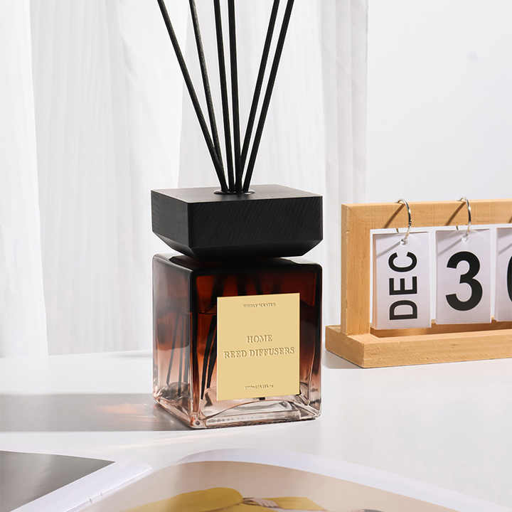 Luxury Reed Diffuser-زجاجة عطر