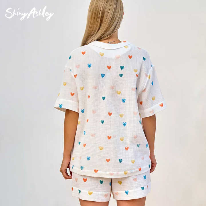Women's sleepwear 