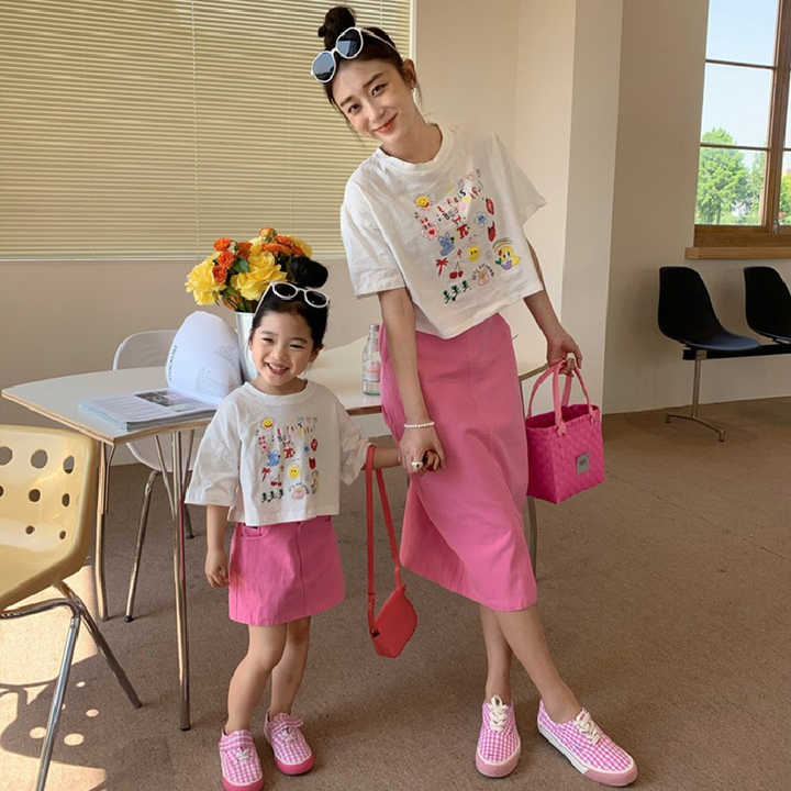 Mother and daughter set 