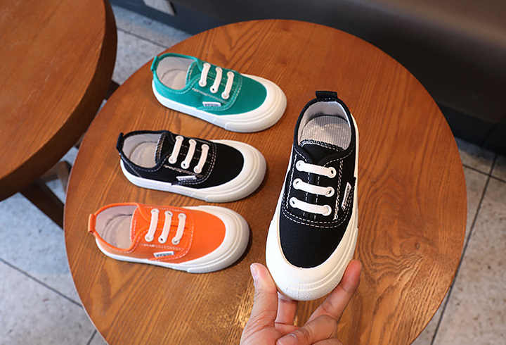 Girls' casual flat shoes 