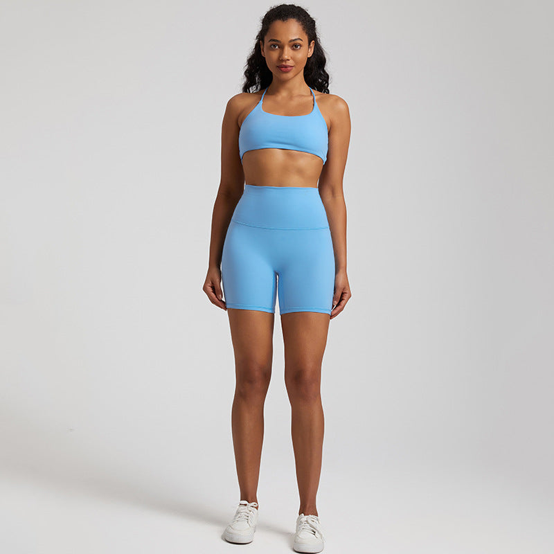 اطقم نسائيه