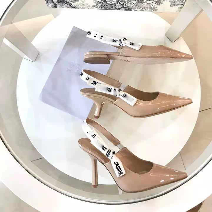 Women's heel 