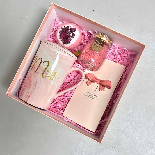 مجموعة حمام سبا للعناية الذاتية مخصصة هدايا . Personalized Spa Bath Set Relaxing Gifts for Women on
