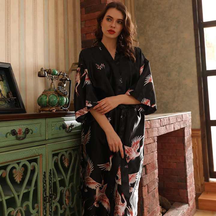 طقم نوم نسائي