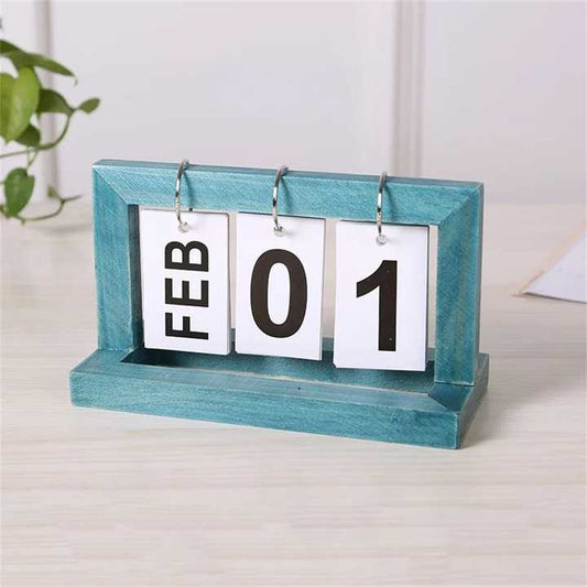wooden calendar تقويم خشبي