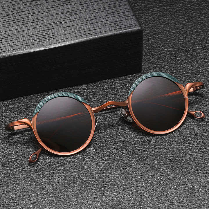 نظارات شمسية مستديرة  round sunglasses