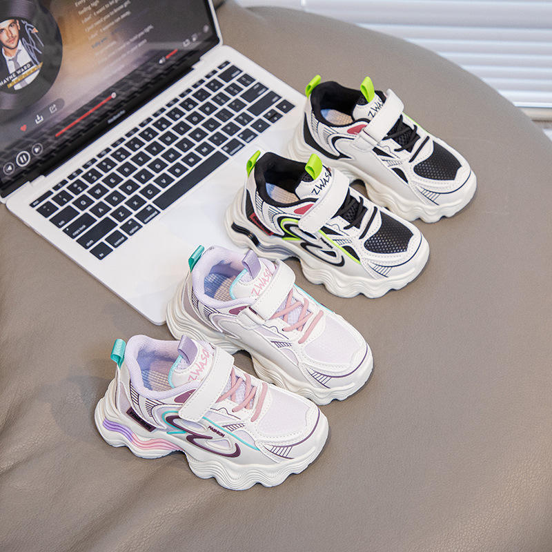 girls' sneakers 