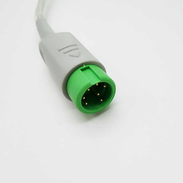 Medical equipment extension cable 