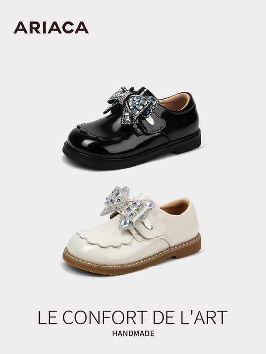 Ariaca Girls' Comfortable Black Butterfly Sandals, Fashionable Easy-to-Tie Student Wedding Party Shoes for Spring 