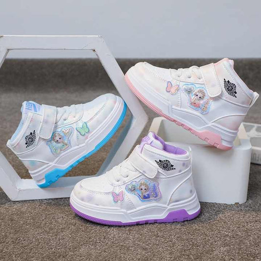 أحذية رياضية عالية الجودة للأولاد للربيع والخريف . High-quality boys' sports shoes for sp