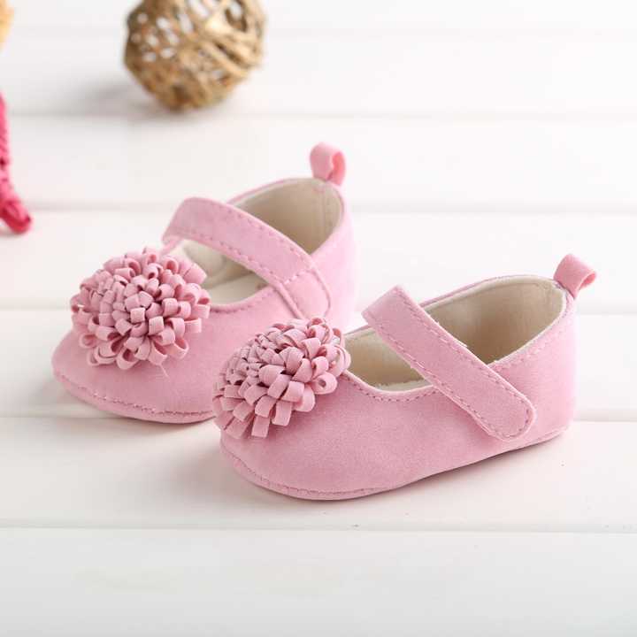 Children's shoes 