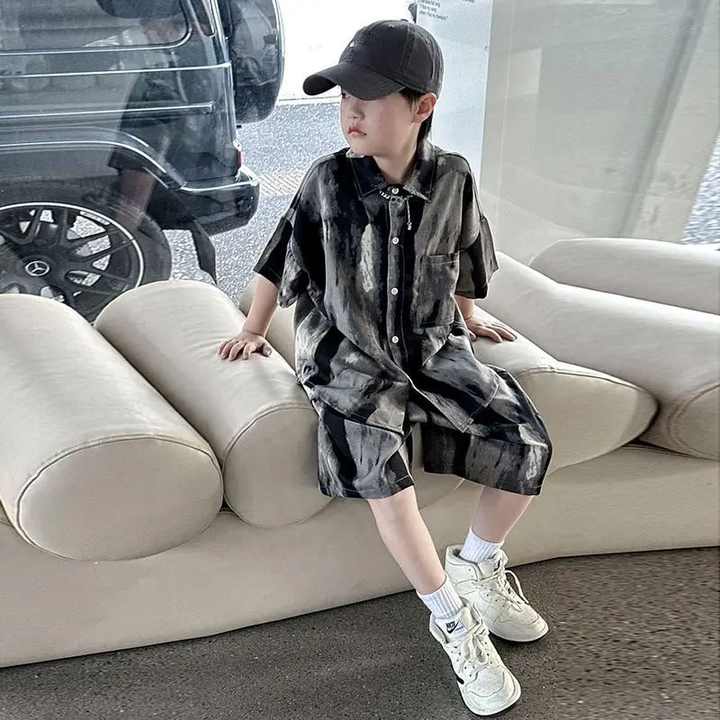 Boys' two-piece shorts, stylish boys' suits for going out 
