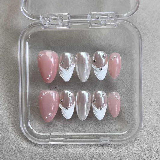 Made Acrylic -الأكريليك