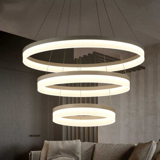 ثريات معلقة عصرية وشعبية للديكور ومصابيح . Modern and popular decorative pendant chandeliers and