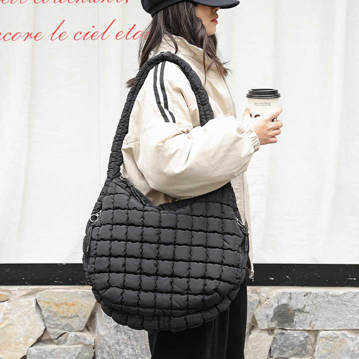 حقائب يد نسائيه - Women's handbags