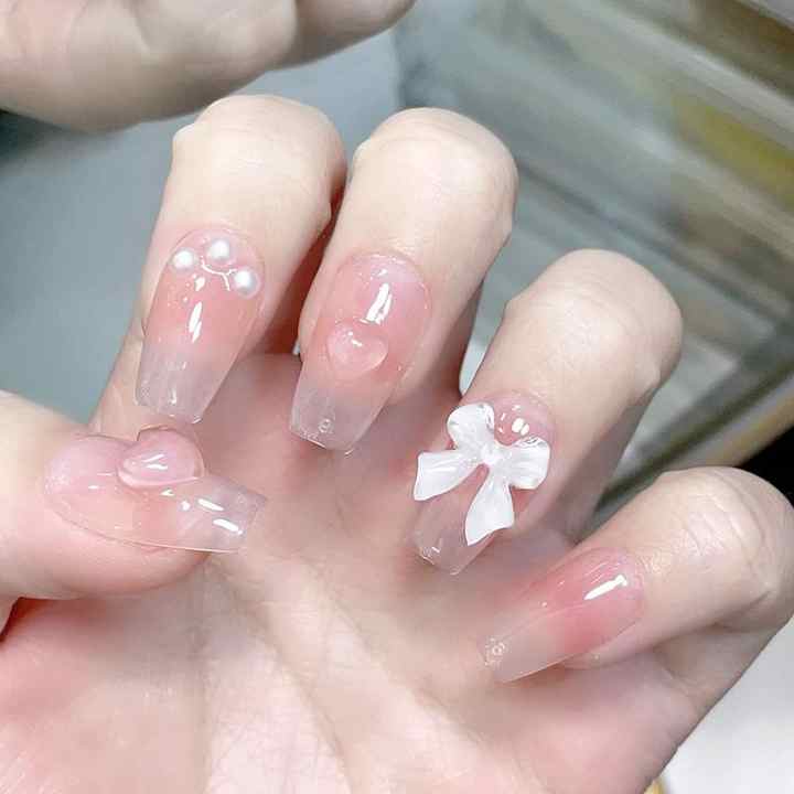 Hot Selling Pink White Bowknot Fake Nails 