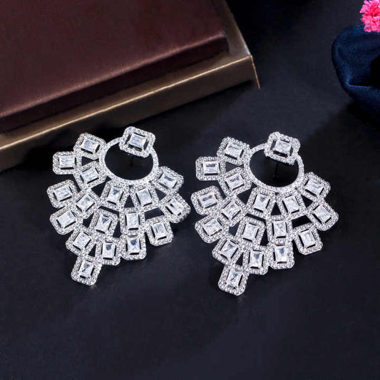Women's earrings