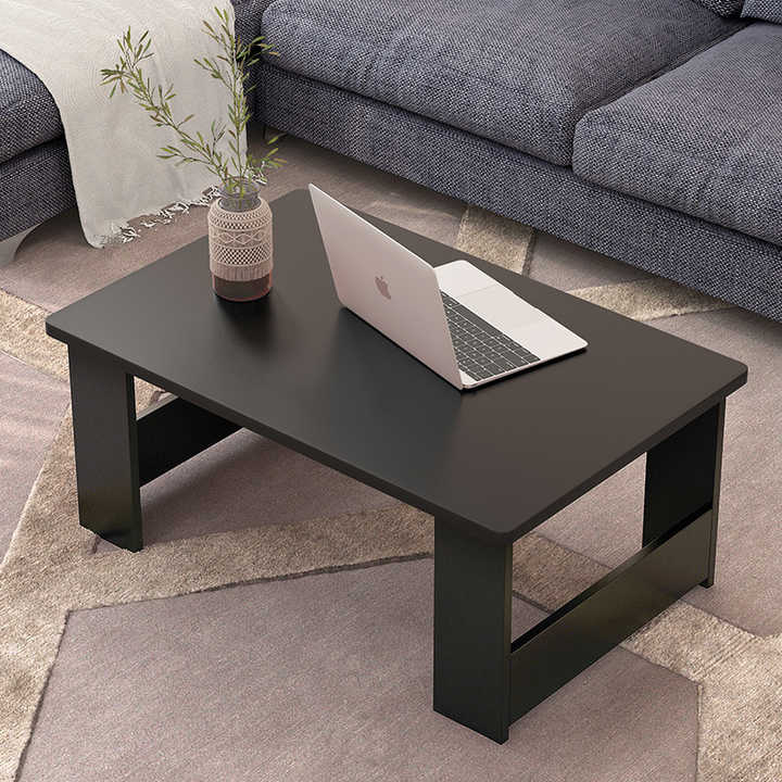 غرفة المعيشة بسيطة الحديثة المنزل . Simple modern home living room