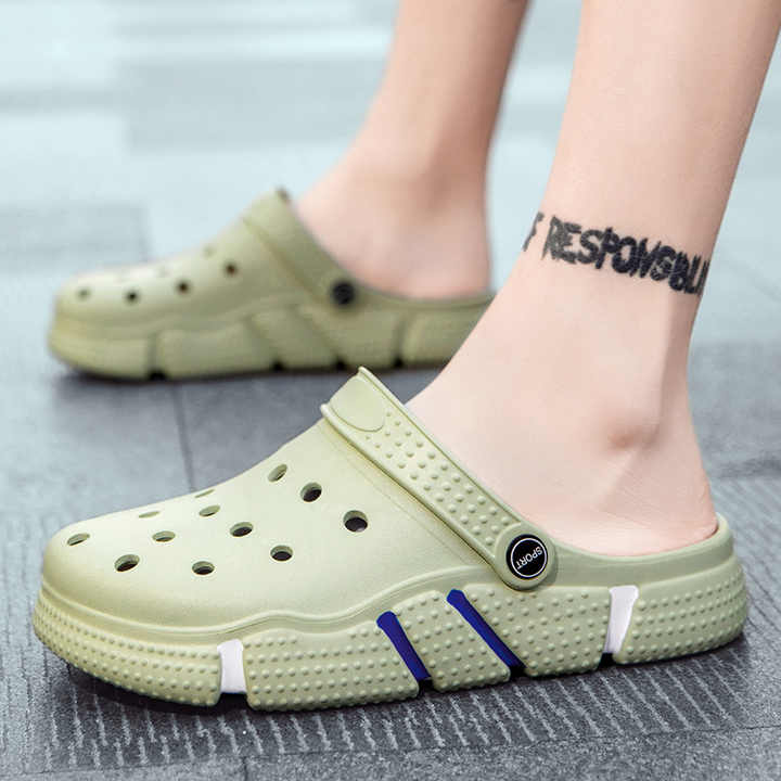 Oversized beach slippers 