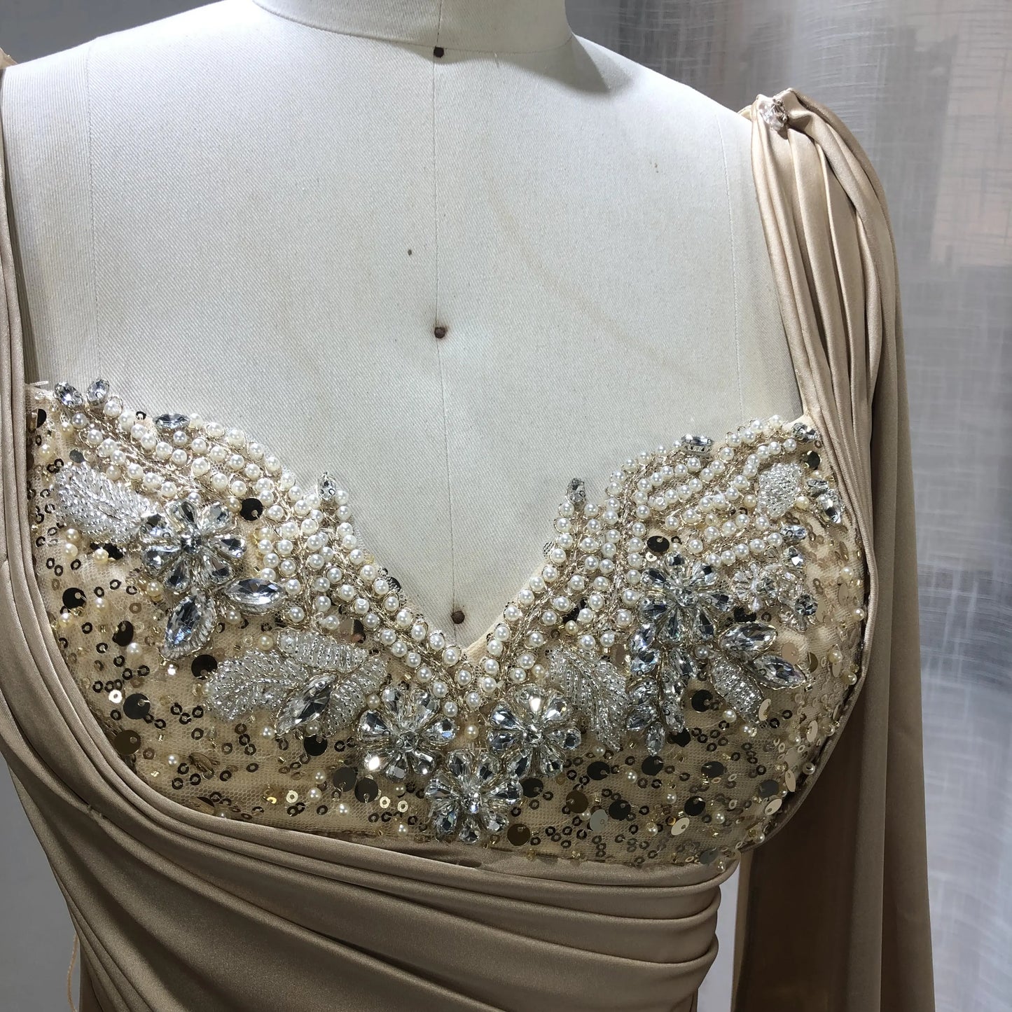 Women's clothing-ملابس نسائية - فساتين