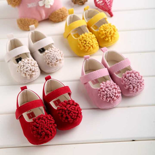 Children's shoes 