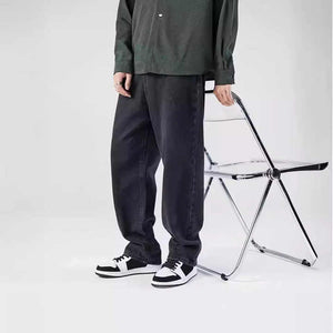 Men's straight jeans 